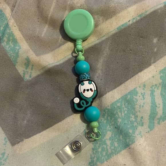 Badge reel - Picture 1 of 1